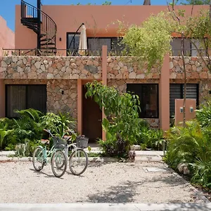 https://casa-en-la-selva.quintano-roohotels.com